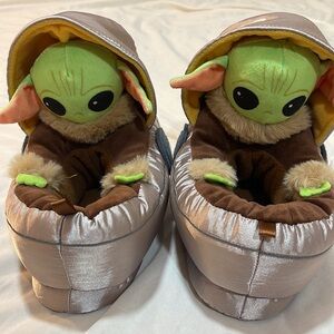 GAP Kids Star Wars Slippers- NWOT❗️